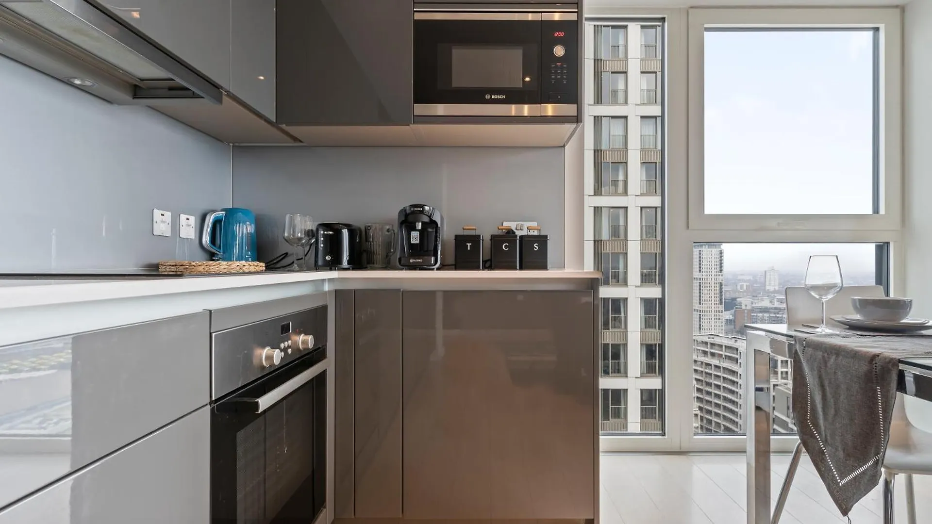 Appartement Elegant 2Br Flat On 20Th Floor Near Many Attractions à Londres